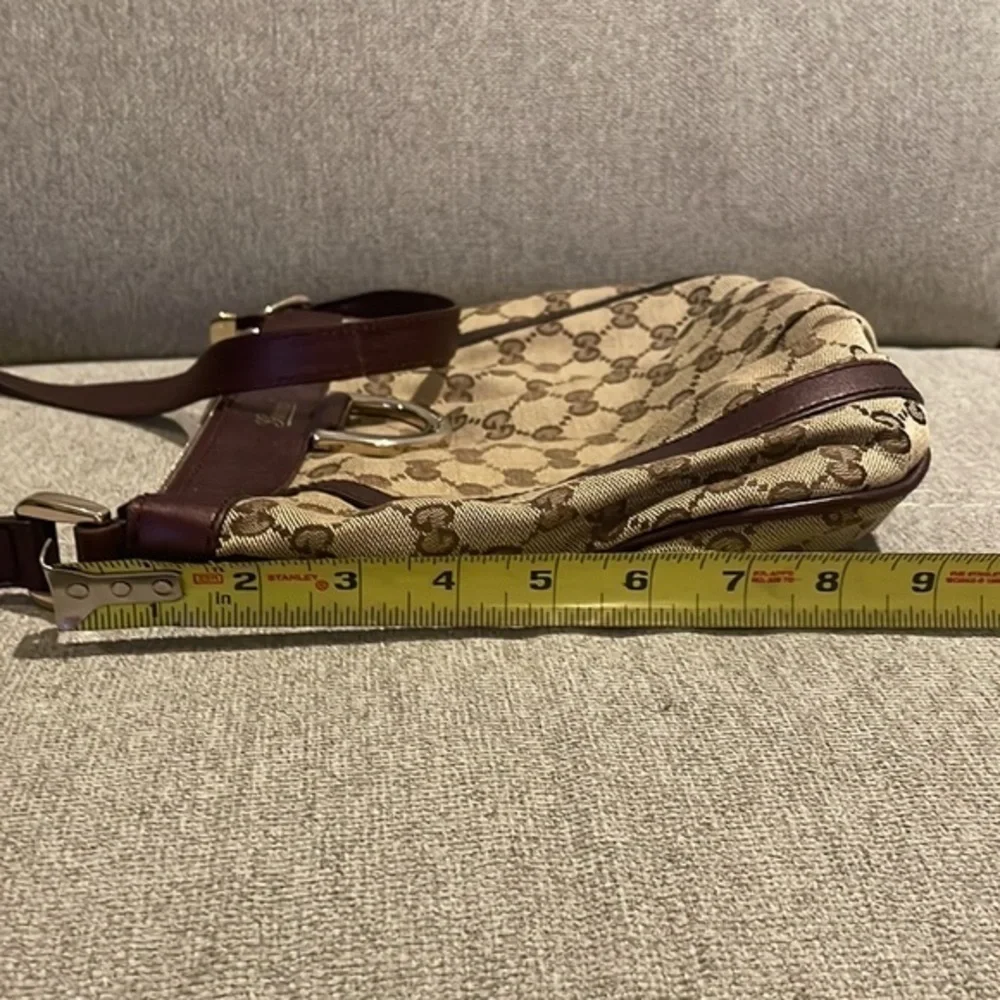 Gucci crossbody with original dustbag
